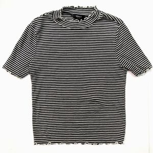 Forever 21 B&W Striped Top with Ruffle Hem
